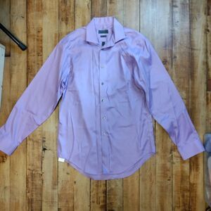 Calvin Klein mens dress shirt 15 neck 32 by 33 purple button down shirt slim fit